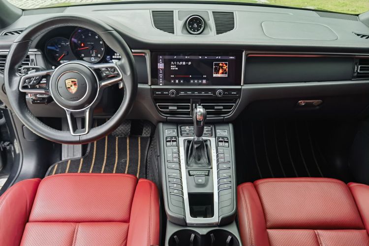 保时捷 2020款 Macan 2.0T中控内饰7001