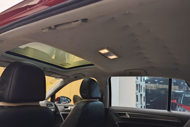 大众 高尔夫 2015款 1.6L 自动舒适型中控内饰7007