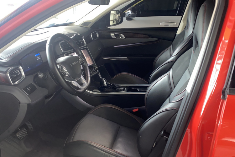 领克01 2017款 2.0T 四驱劲Pro版中控内饰7002