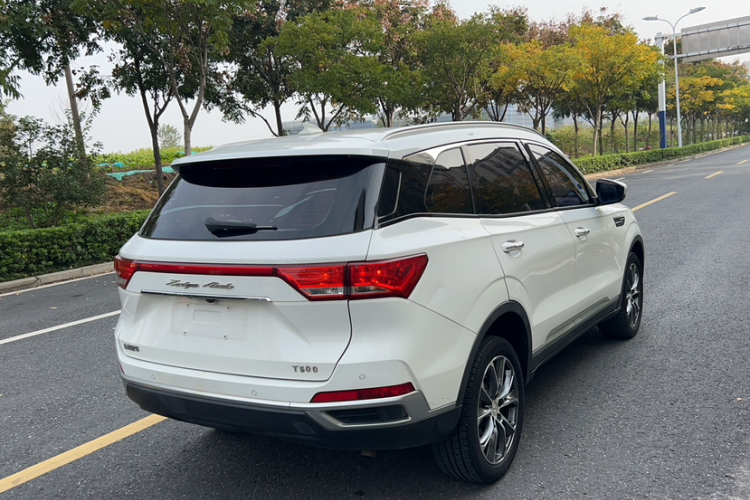 众泰T500 2018款 1.5T 自动尊享型车身外观6004