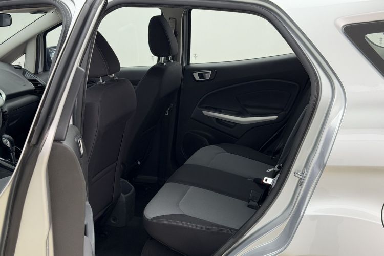 福特 翼搏 2013款 1.5L 自动风尚型中控内饰7002