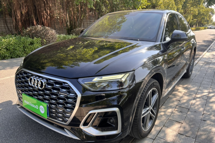 奥迪Q5L Sportback 2021款 40 TFSI 时尚型车身外观6003