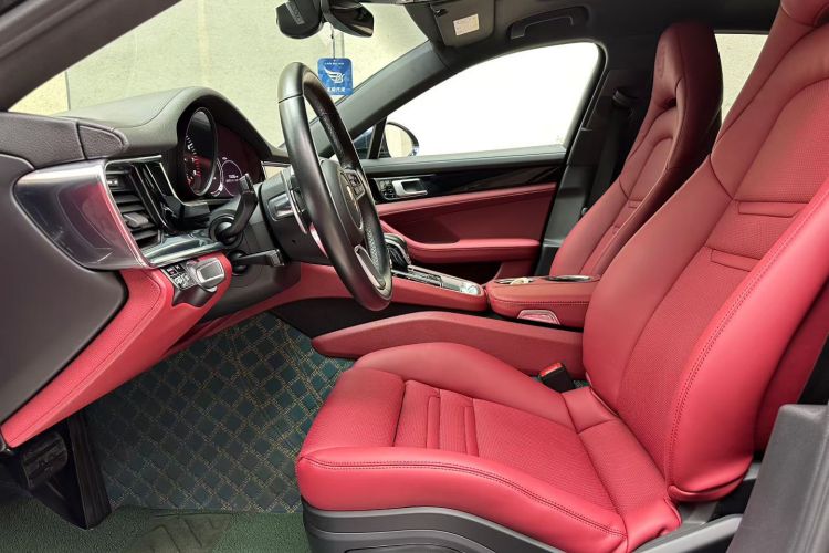 保时捷 2019款 Panamera 2.9T中控内饰7002