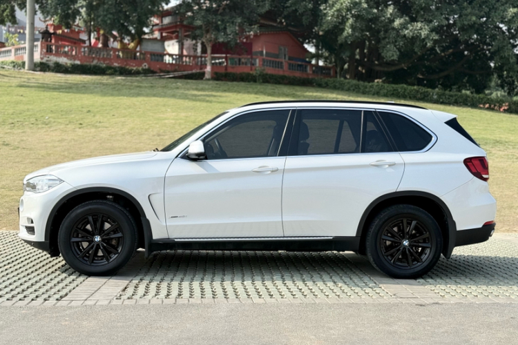 宝马X5(进口) 2015款 xDrive28i车身外观6002