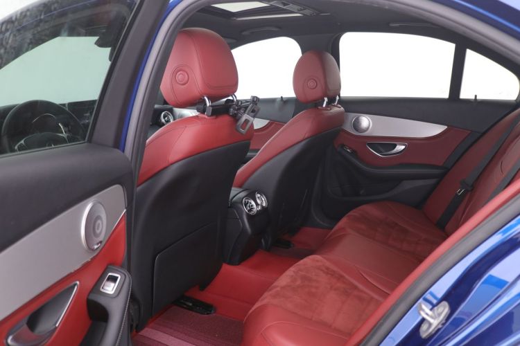 奔驰C级 2018款 C 200 运动版中控内饰7002