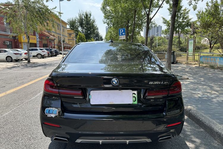 宝马5系新能源 2022款 改款二 535Le 先锋版M运动套装车身外观6006