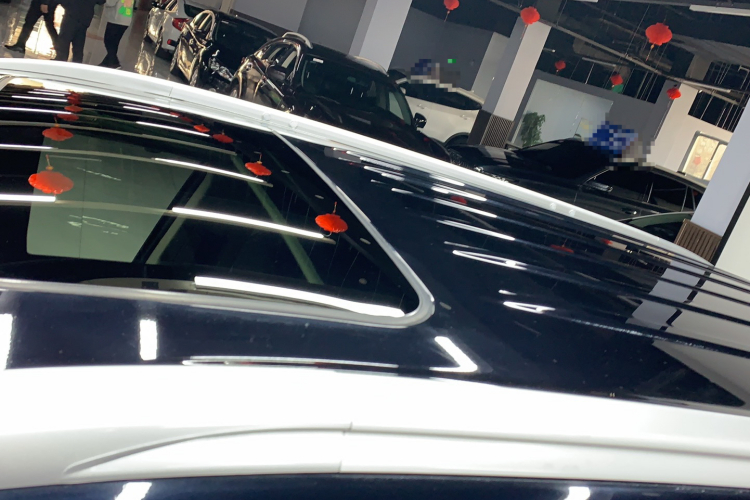 三菱 欧蓝德 2019款 2.4L 四驱致享版 5座 国V局部细节57