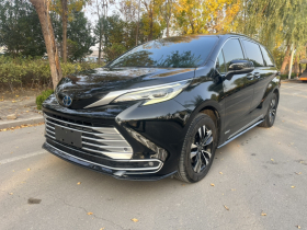 丰田 赛那SIENNA 2021款 2.5L混动 铂金版