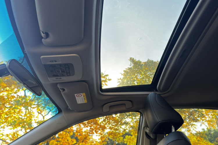 丰田 凯美瑞 2022款 2.0GVP 领先版局部细节22