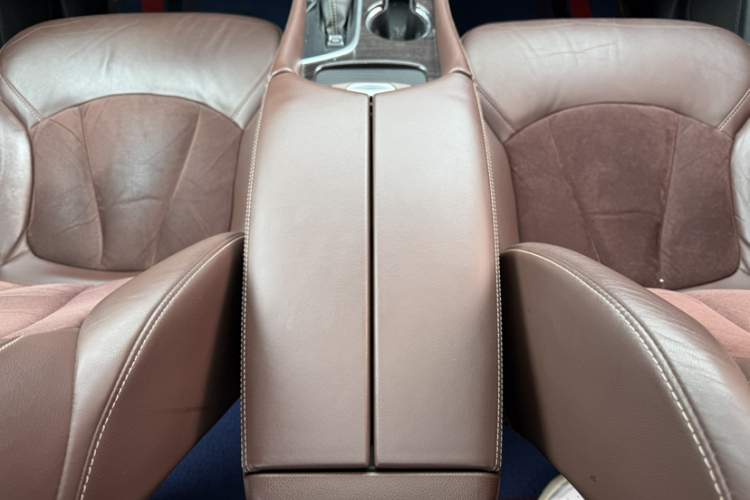 别克 昂科威 2017款 20T 两驱精英型中控内饰7006