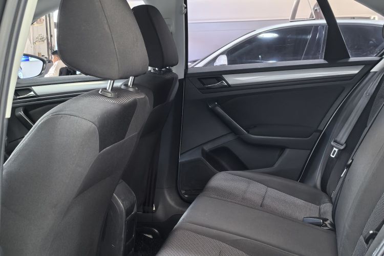 大众 宝来 2018款 1.5L 自动时尚型中控内饰7002