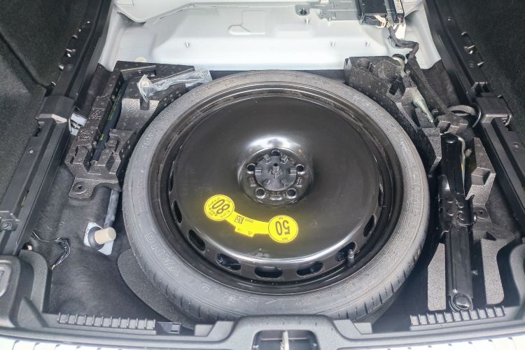 沃尔沃V60 2024款 B5 智远豪华版局部细节9008