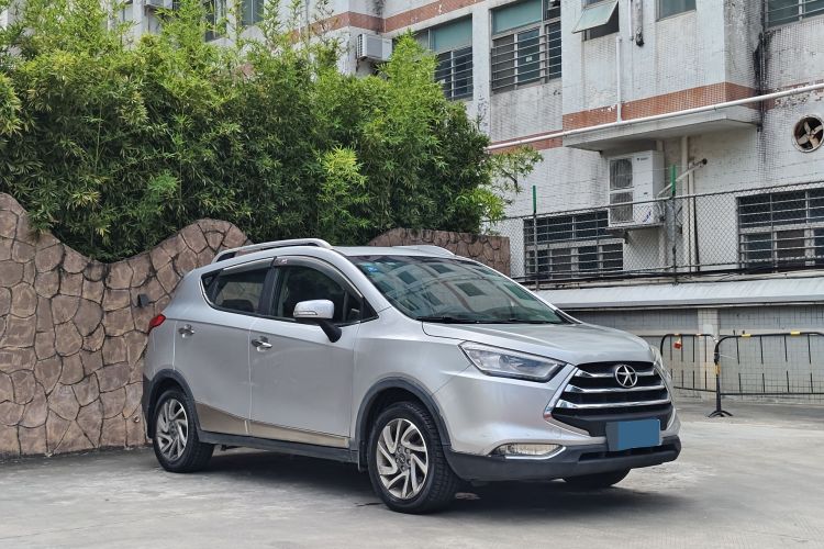 江汽集团 瑞风S3 2016款 1.5L CVT豪华智能尊享版车身外观6002