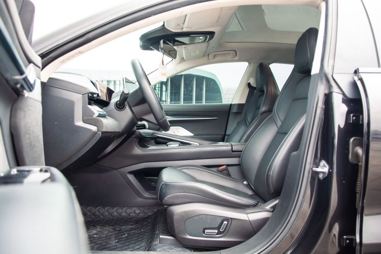 极氪001 2022款 超长续航单电机 WE版中控内饰7003