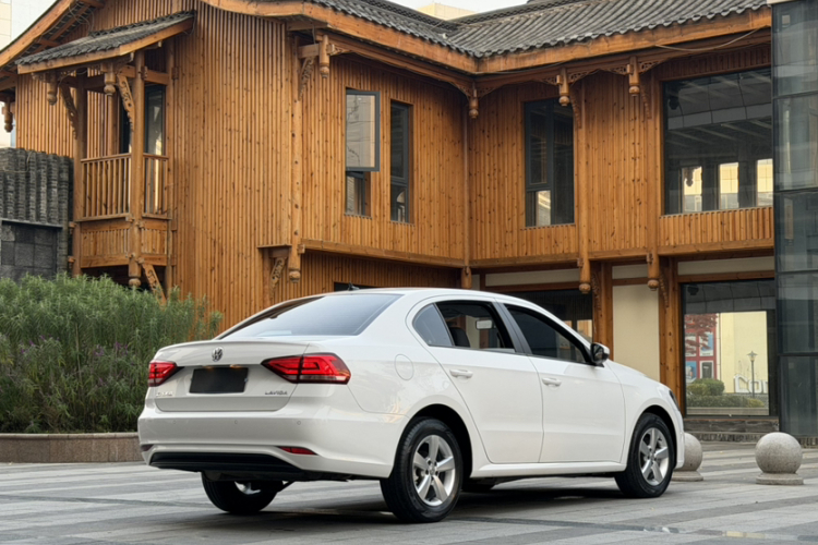 大众 2019款 朗逸启航 1.5L 自动风尚版 国VI车身外观6001