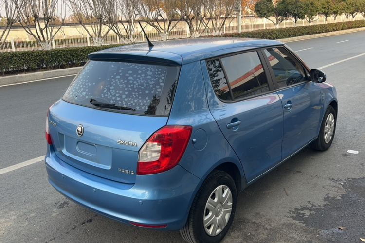 斯柯达 晶锐 2014款 1.4L 手动晶致版车身外观6005