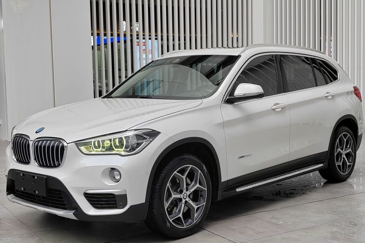 宝马X1 2018款 xDrive20Li 豪华型车身外观1