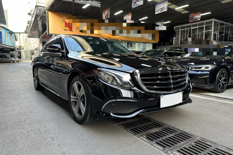 奔驰E级 2018款 改款 E 200 L 运动型车身外观6005