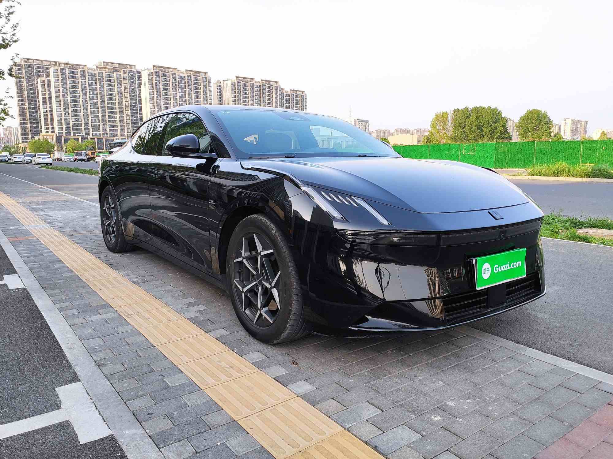 领克Z10 2024款 95kWh 766km后驱Max(3)