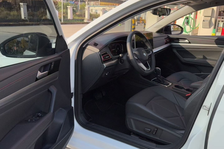 大众 朗逸 2024款 300TSI DSG星空领先版中控内饰7004