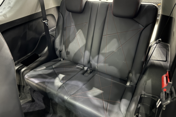 奇瑞 小蚂蚁 2022款 甜粉款 半糖版 磷酸铁锂 29.2kWh 30kW 301km中控内饰7003