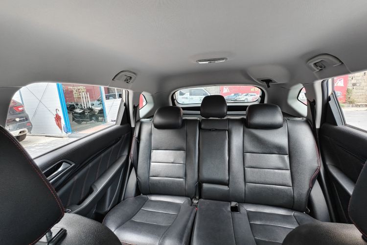 猎豹汽车 猎豹CS10 2016款 2.0T 自动领先型中控内饰7004