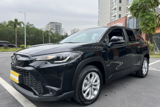 丰田 锋兰达 2024款 2.0L 智能电混双擎 领先版