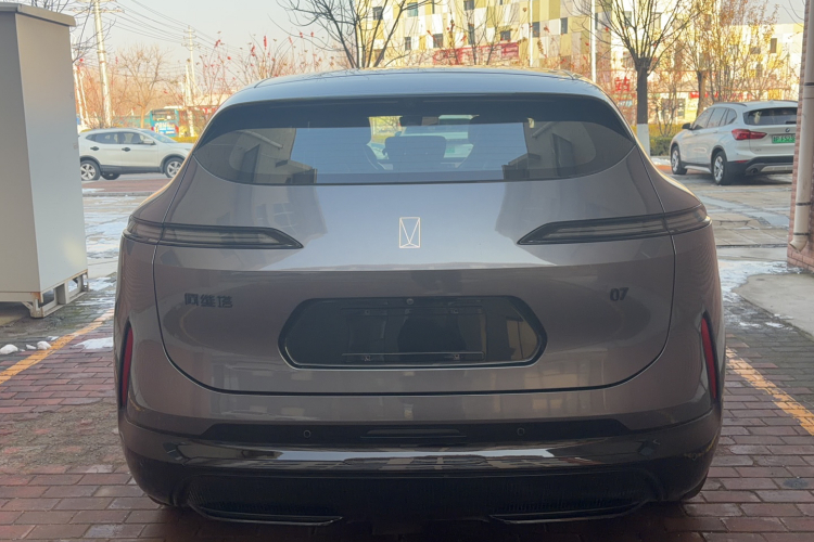 阿维塔07 2024款 Max增程版车身外观6004