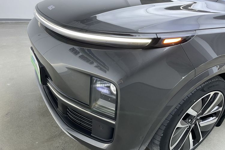 理想汽车 理想L9 2022款 Max车身外观6010