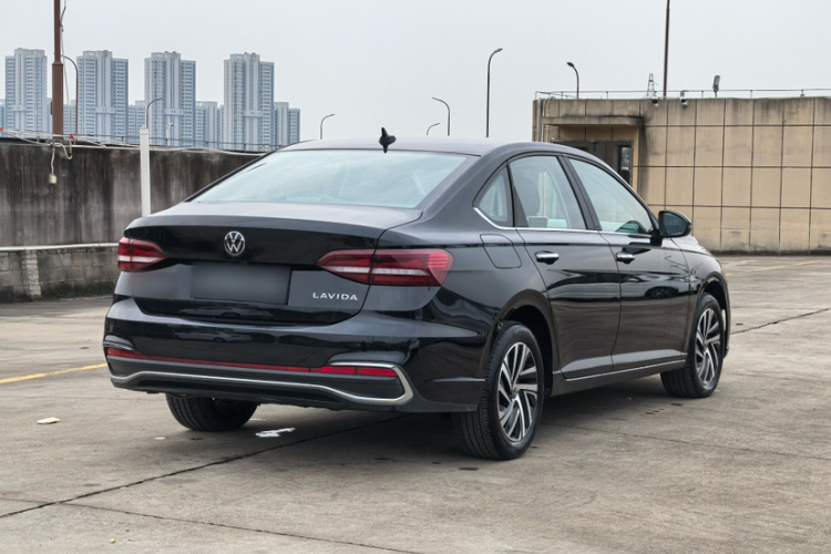 大众 朗逸 2023款 改款 1.5L 自动五百万版车身外观6003