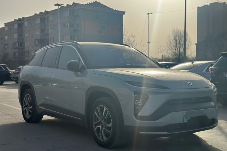 蔚来ES6 2020款 600KM 运动版车身外观6002