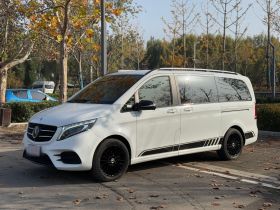 奔驰V级 2018款 V 260 AMG 运动版 国V