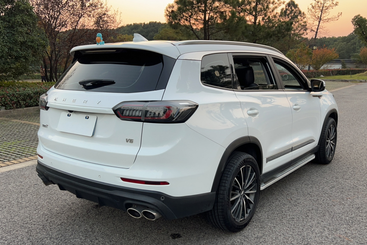 奇瑞 瑞虎8 PLUS 2022款 鲲鹏版 390TGDI DCT豪情版+车身外观6005