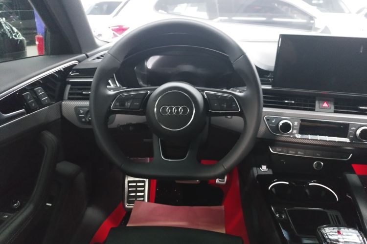 奥迪A4L 2023款 40 TFSI quattro 豪华动感型中控内饰7004