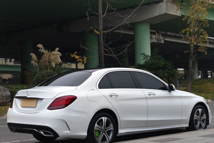 奔驰C级 2020款 改款 C 260 L 运动版车身外观6004