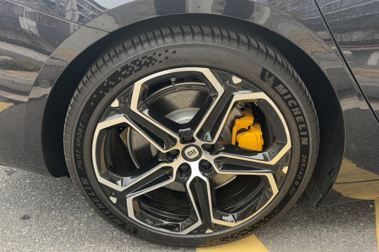 小米汽车 小米SU7 2024款 四驱Max创始版车身外观6006