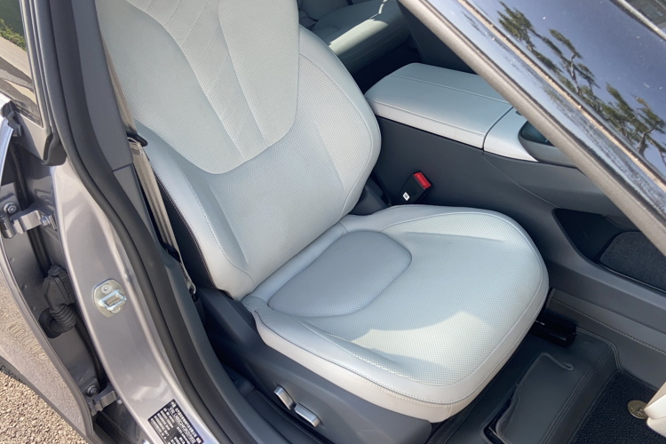 ARCFOX极狐 极狐 阿尔法S5 2024款 708MAX 200kW局部细节41