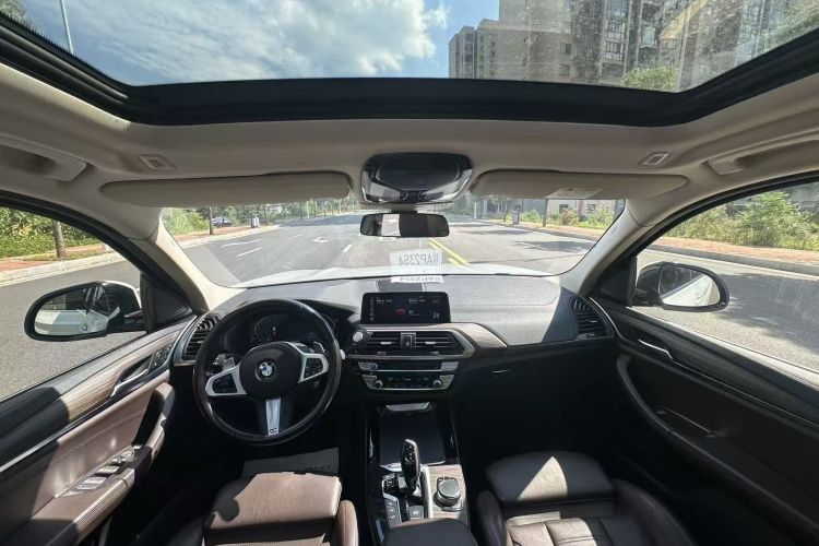 宝马X3 2020款  xDrive28i M运动套装中控内饰7004