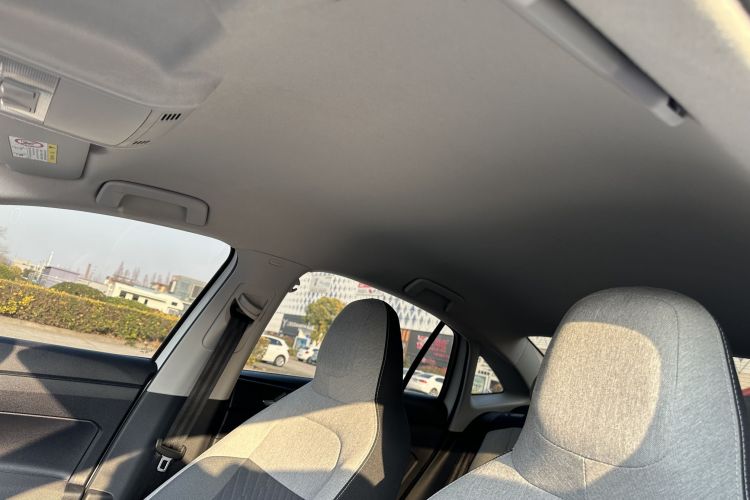 大众 朗逸 2023款 新锐 1.5L 手动新逸版中控内饰7006