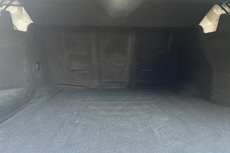 比亚迪 秦L 2024款 DM-i 80KM领先型局部细节23