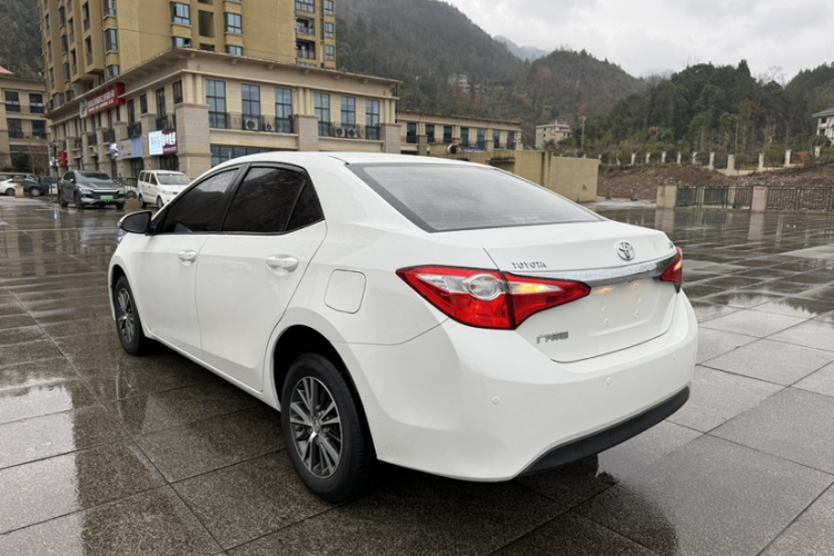 丰田 雷凌 2016款 1.6G-L CVT领先版车身外观6005