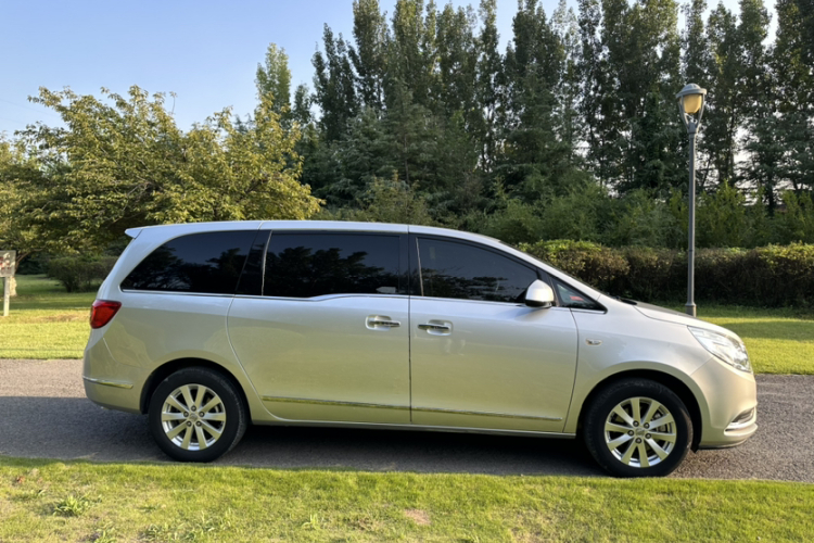 别克GL8 2018款 28T 豪华型 国VI车身外观6004