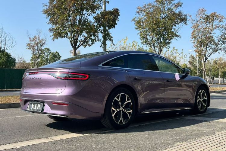 鸿蒙智行 智界S7 2025款 855km Max车身外观6009