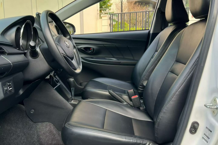 丰田 YARiS L 致炫 2020款 致炫X 1.5L CVT领先版中控内饰7001