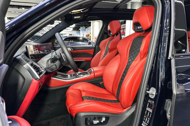 宝马X5 M 2020款 X5 M中控内饰7001