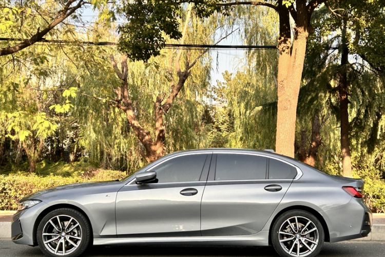 宝马3系 2023款 325Li xDrive M运动套装车身外观6005