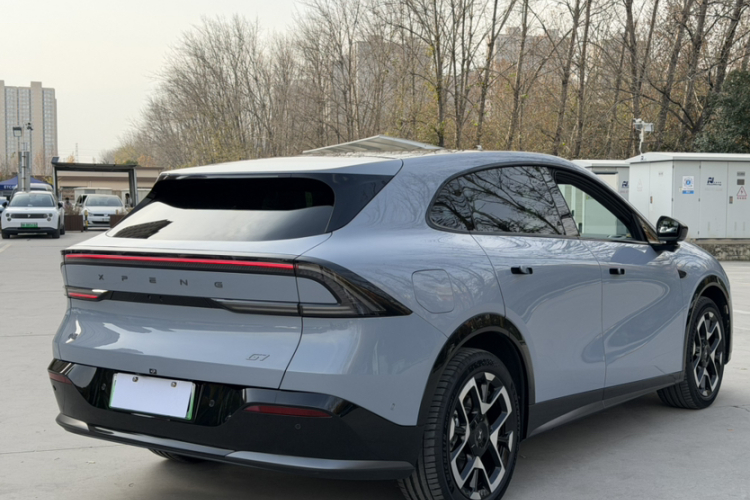 小鹏G7 2025款 702 超长续航 Max车身外观6002