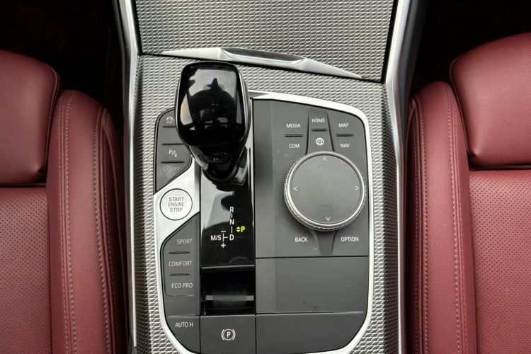 宝马3系 2022款 325Li M运动曜夜套装局部细节18