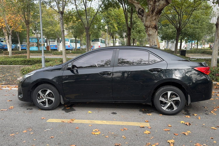 丰田 雷凌 2017款 改款 185T CVT精英版 国V车身外观6005