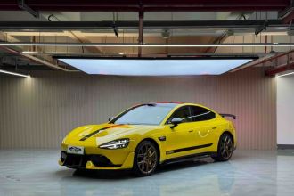 小米汽车 小米SU7 Ultra 2025款 Ultra